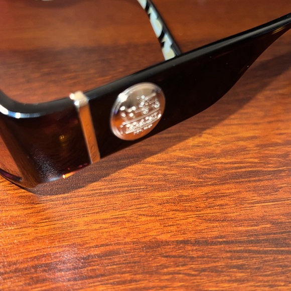Coach Sunglasses - Picture 5 of 9